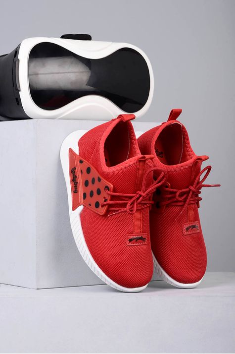 tenis ladybug com oculos
