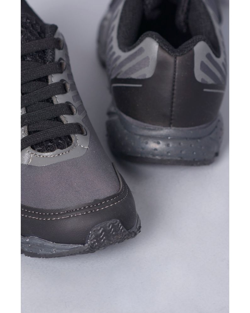 tenis klin com drone