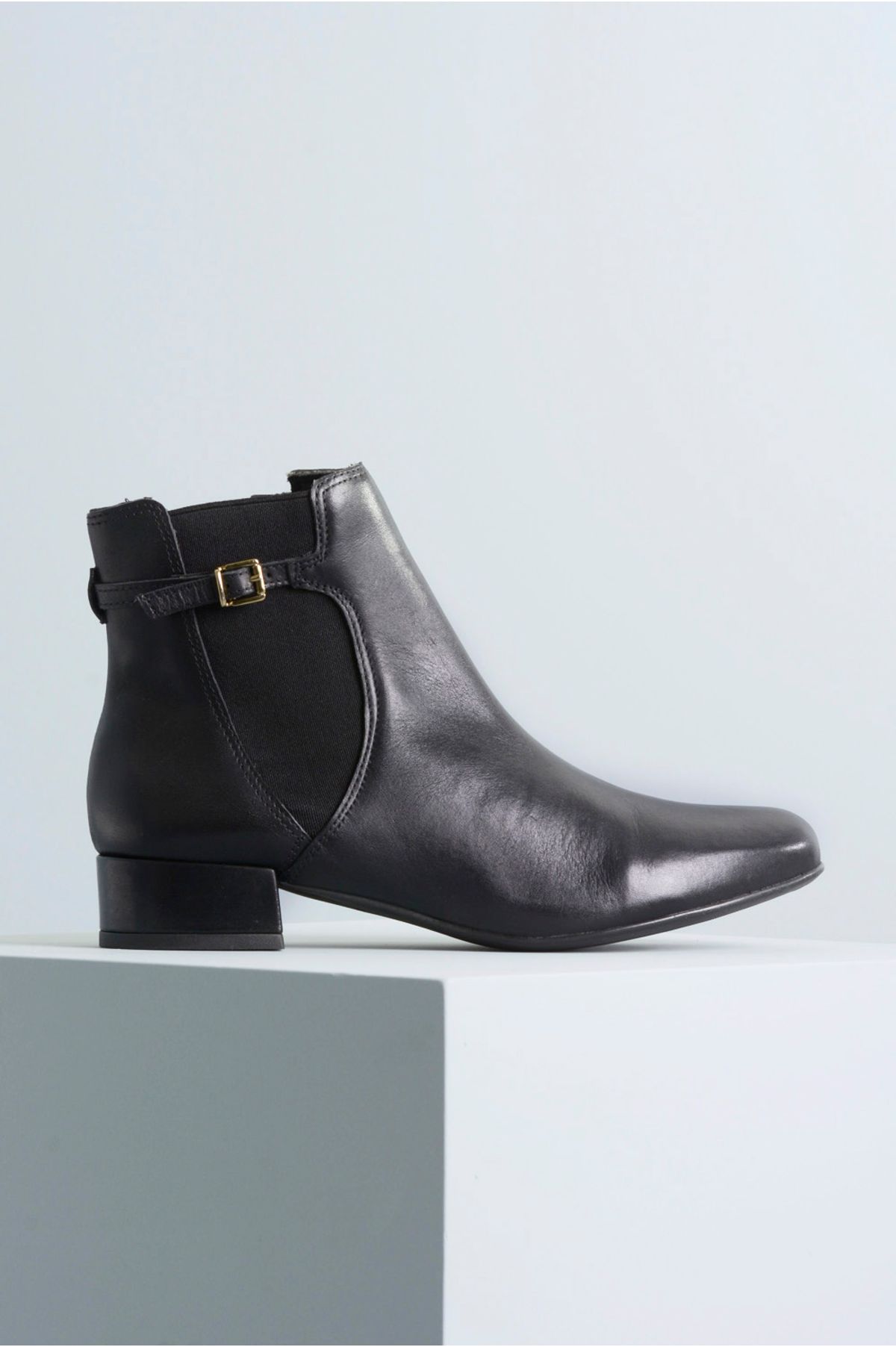 ankle boot preta salto baixo