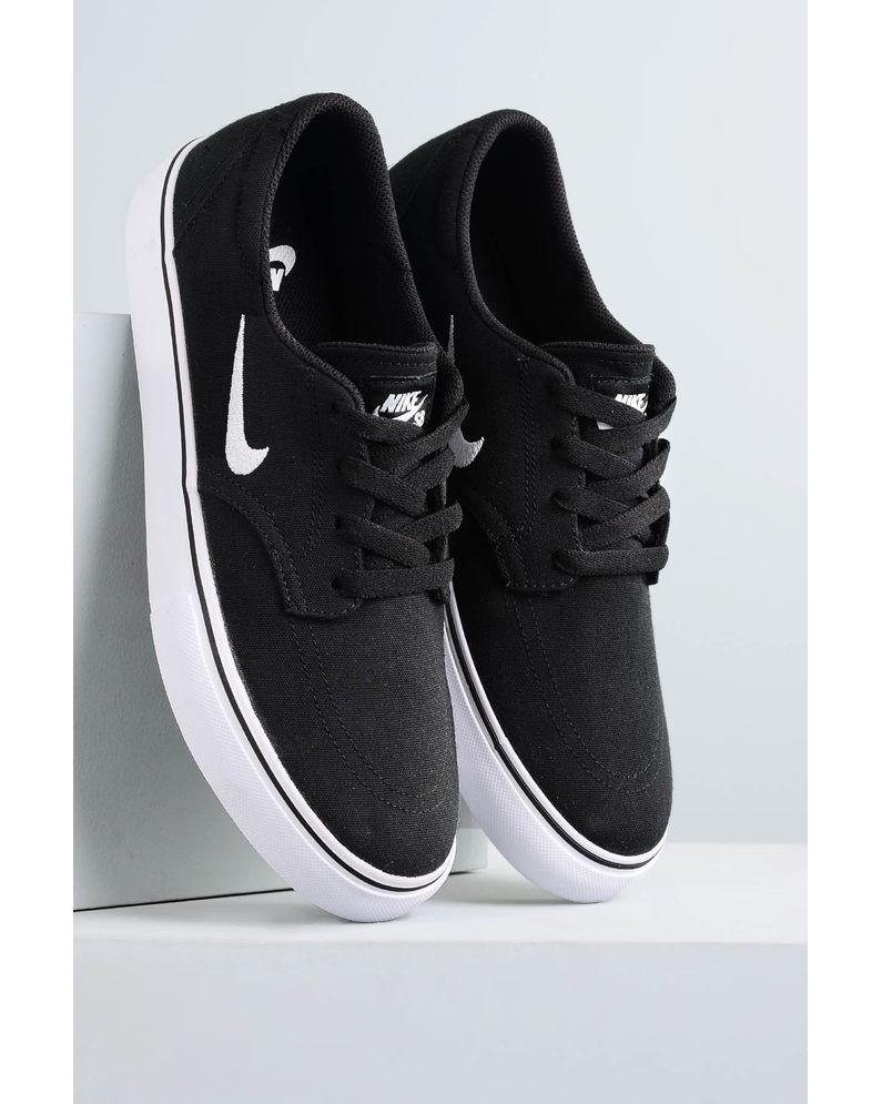 tenis todo preto skate