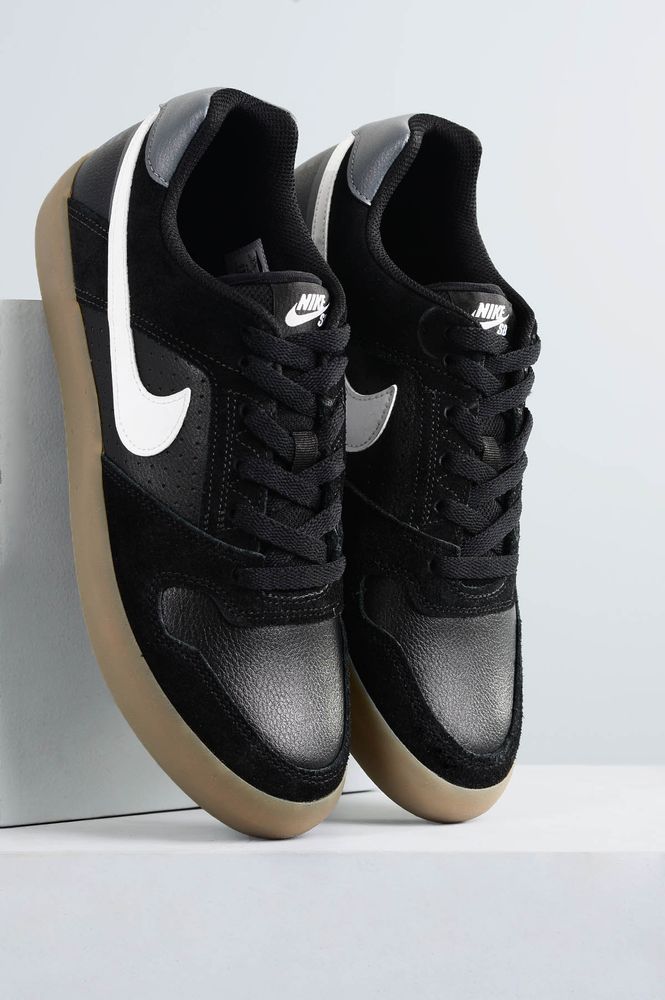 nike sb force delta