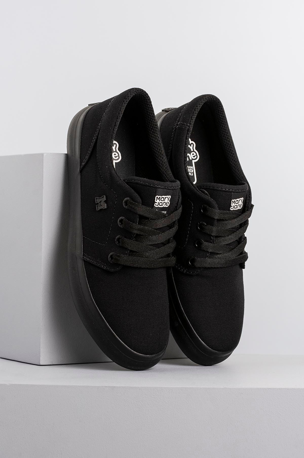 tenis mary jane preto feminino