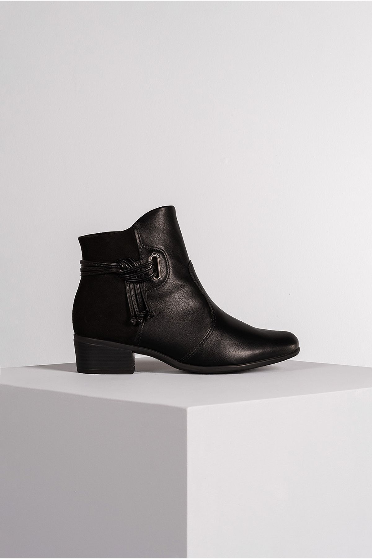 bota feminina chelsea comfortflex