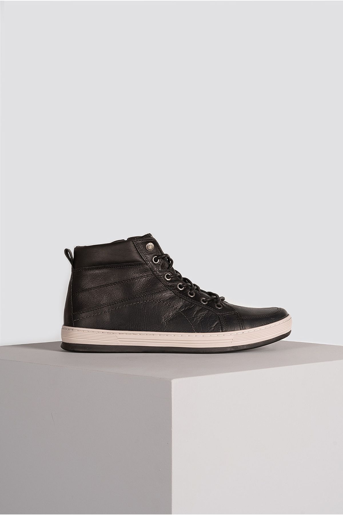 sapatenis masculino cano medio