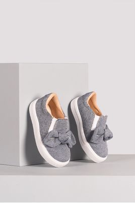 tenis menina 23